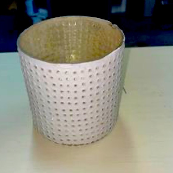 WEST ELM small Hurricane - Picture 1 of 1